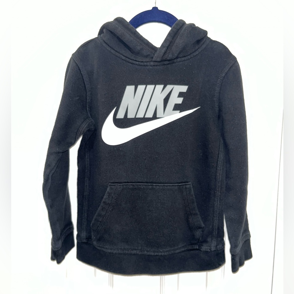 Nike kids sweater with hoodie , size 6